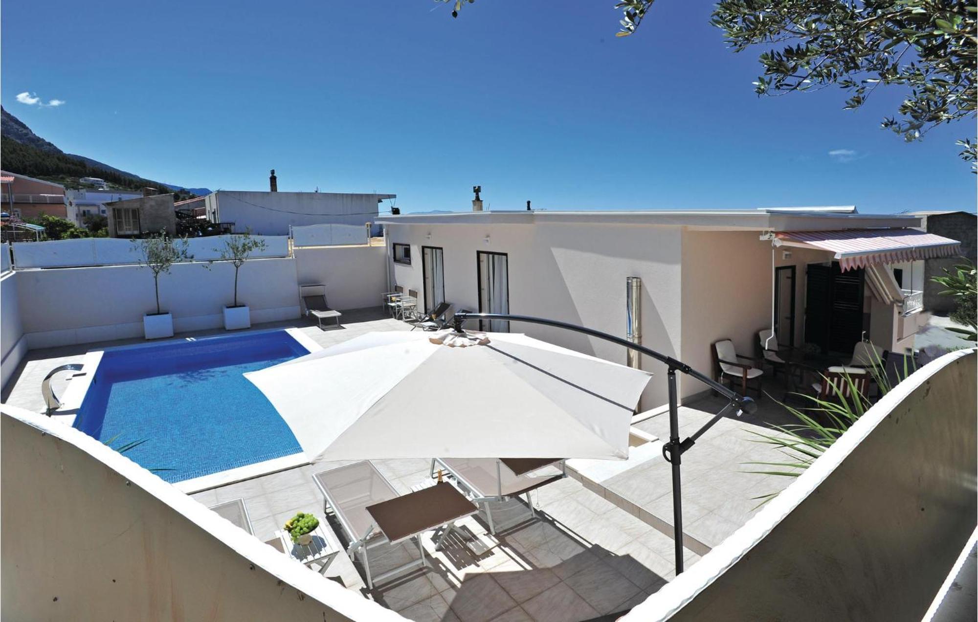 3 Bedroom Gorgeous Home In Makarska Eksteriør bilde
