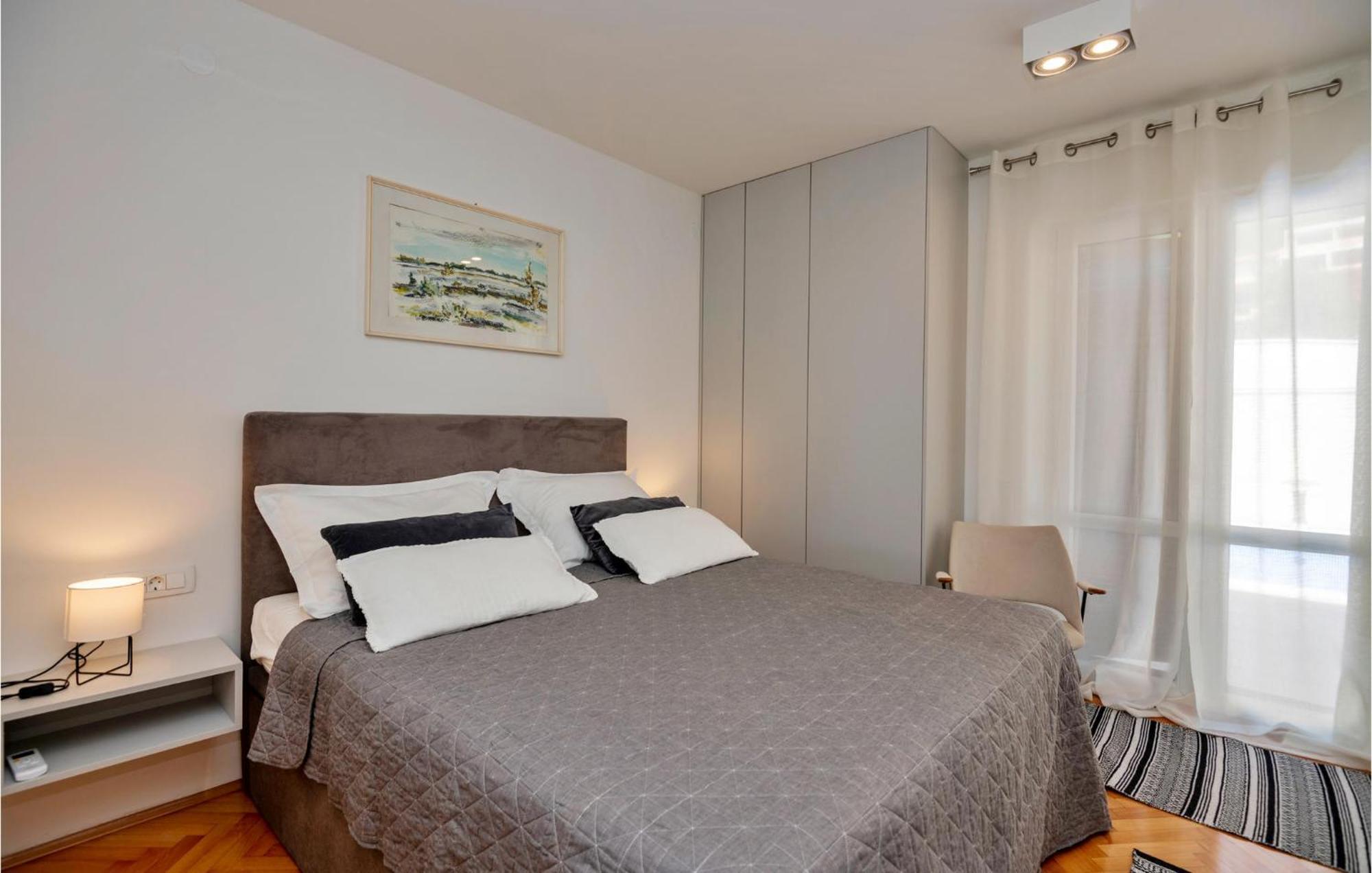3 Bedroom Gorgeous Home In Makarska Eksteriør bilde