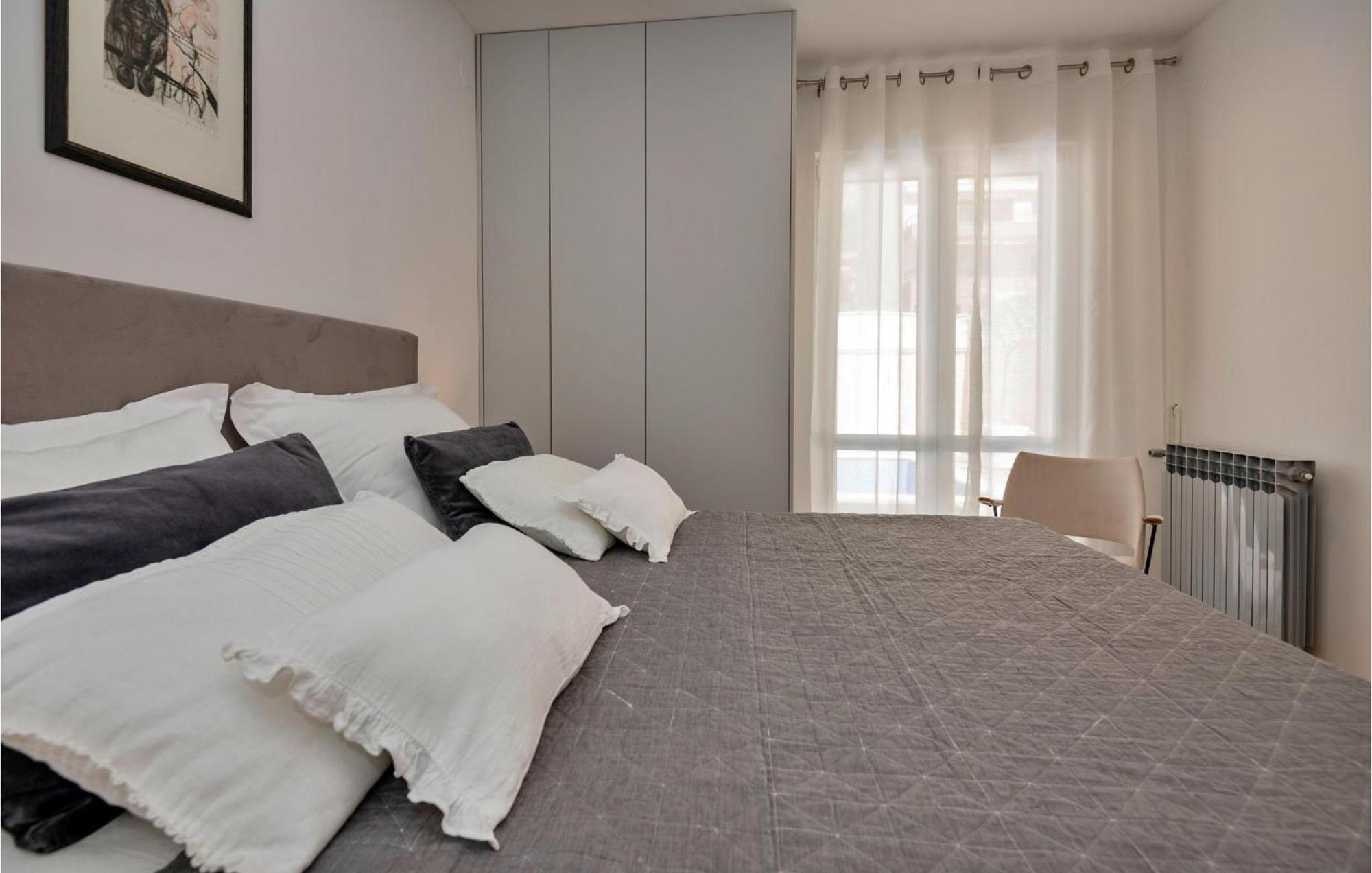 3 Bedroom Gorgeous Home In Makarska Eksteriør bilde